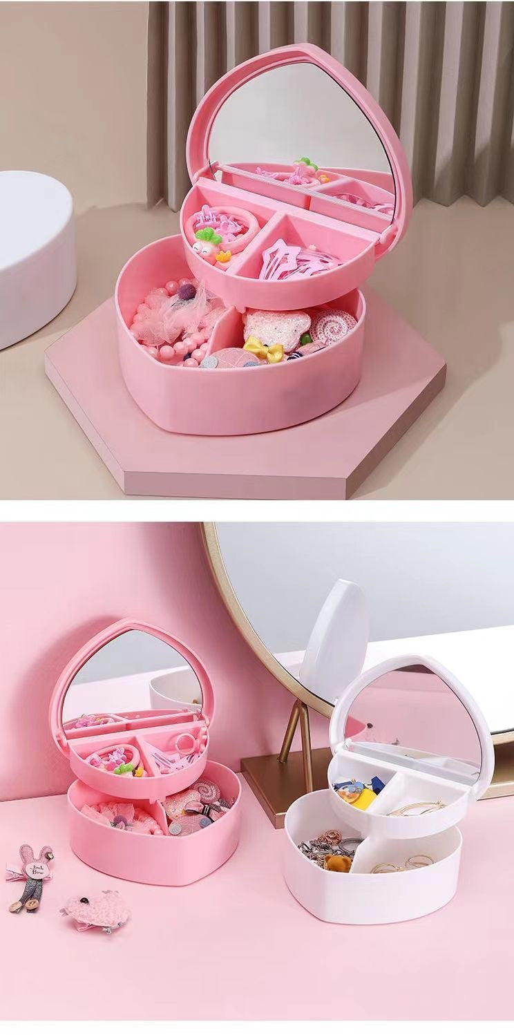 Heart-shaped cake storage box