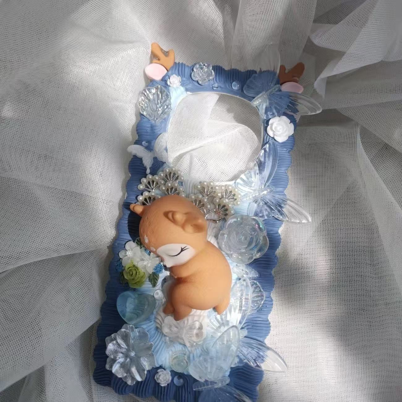 Cute Forest-style Fawn Moose Cream Phone Case Decoration