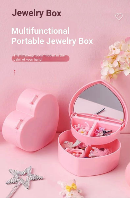 Heart-shaped cake storage box