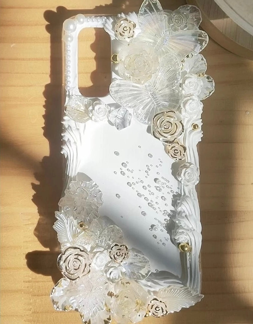 Baroque Angel Cream Phone Case