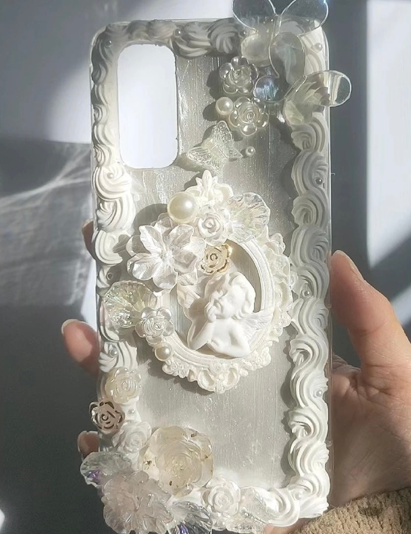 Baroque Angel Cream Phone Case
