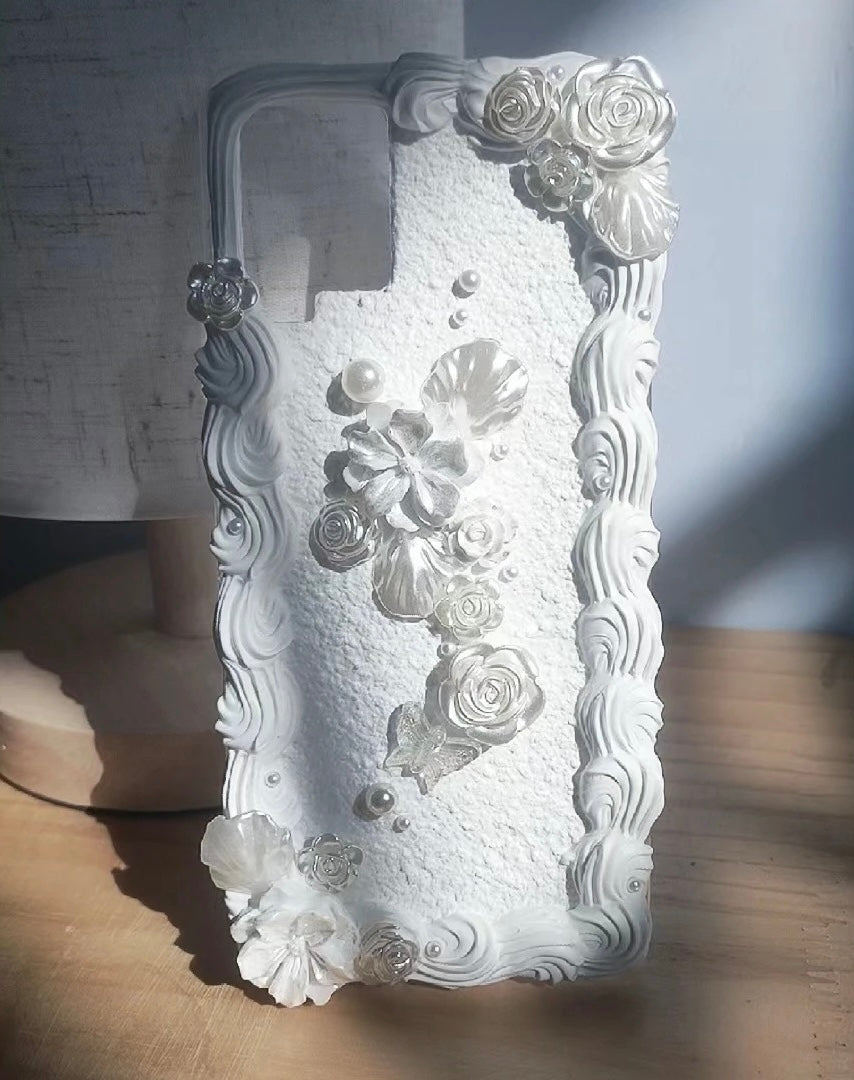 Baroque Angel Cream Phone Case