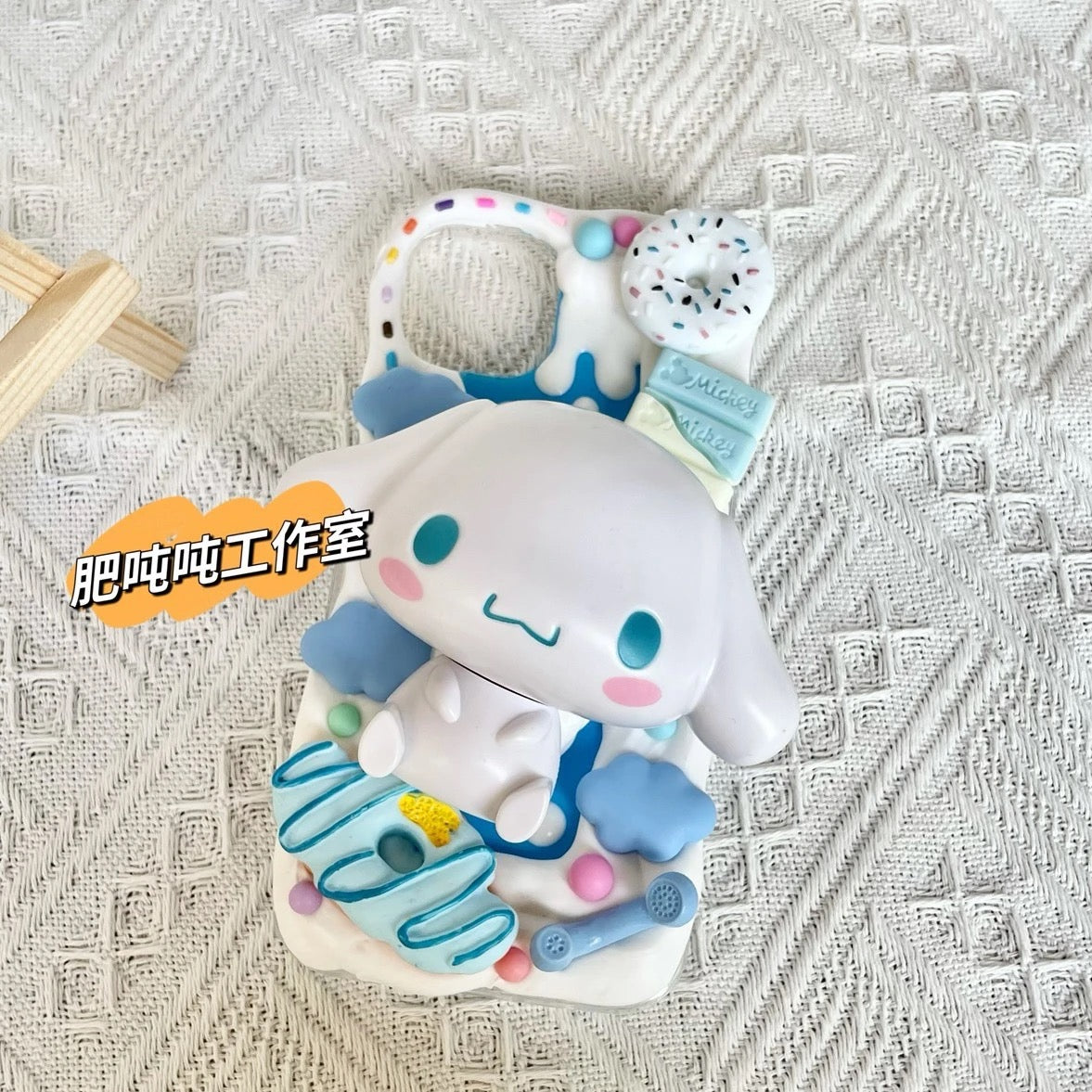 Cute cartoon hot melt glue phone case
