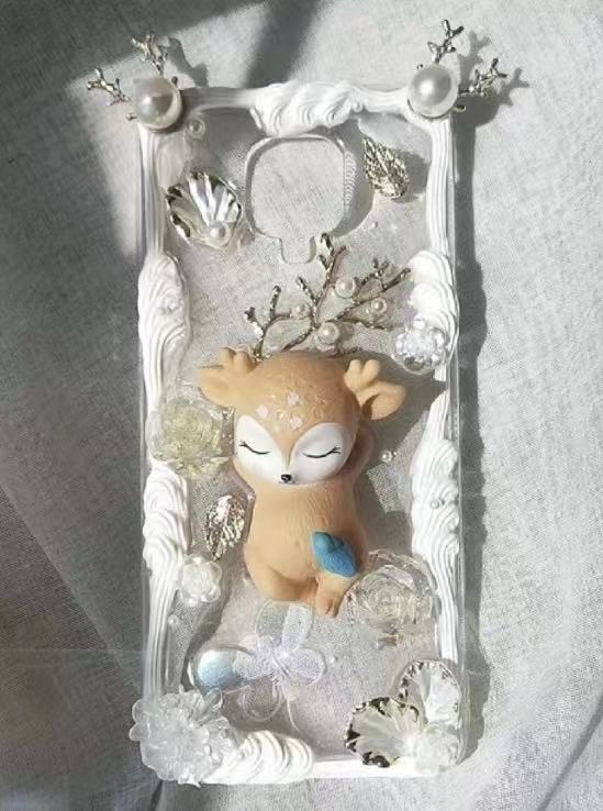 Cute Forest-style Fawn Moose Cream Phone Case Decoration